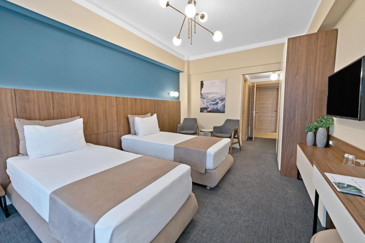 Hotel Oxford Mamaia Bagian luar foto