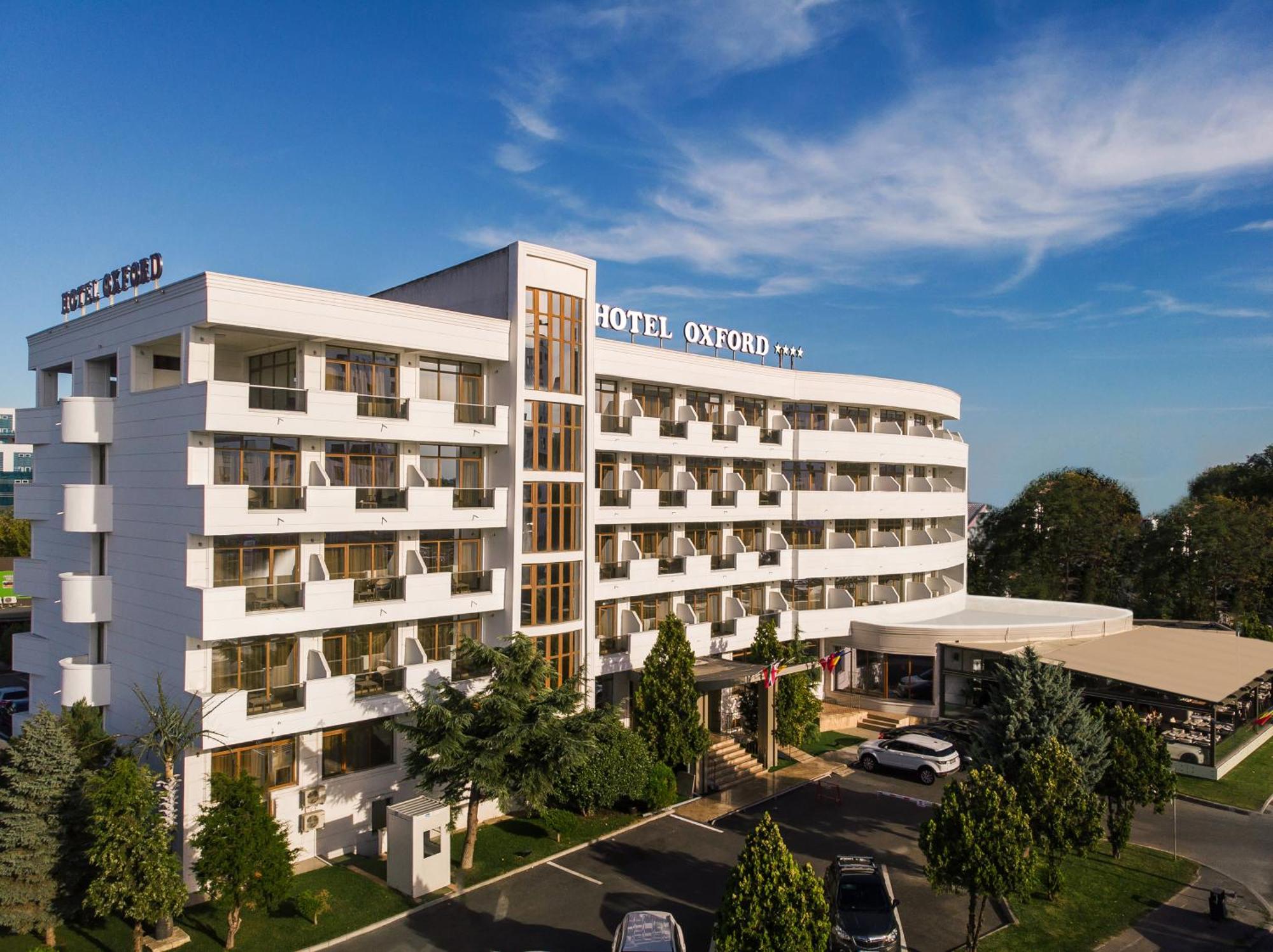 Hotel Oxford Mamaia Bagian luar foto