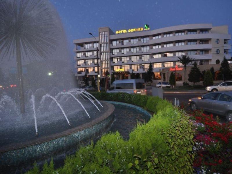 Hotel Oxford Mamaia Bagian luar foto