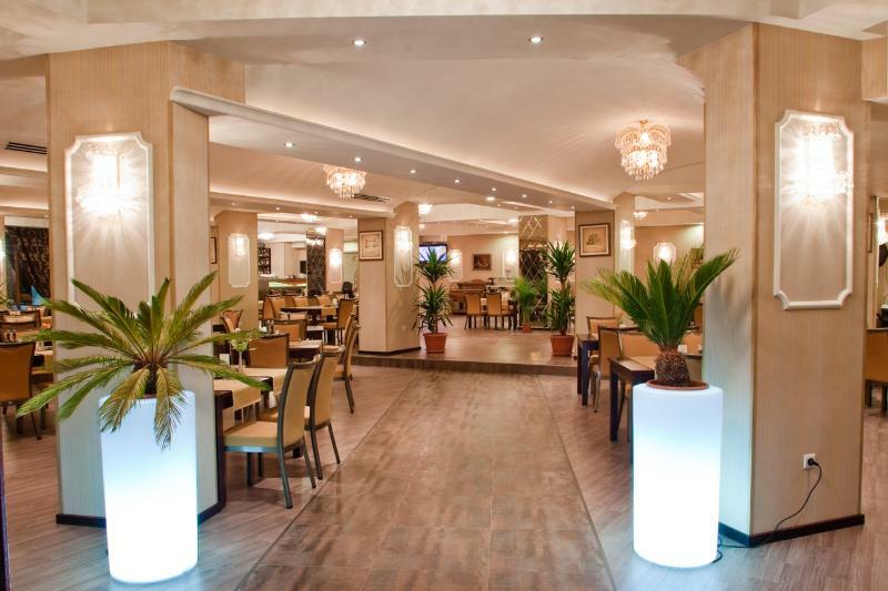 Hotel Oxford Mamaia Bagian luar foto